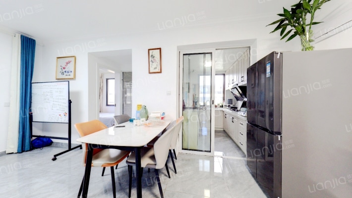 晒谷场二手房实景图