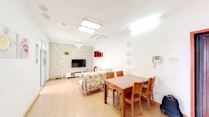 世纪阳光花园红阳苑二手房实景图