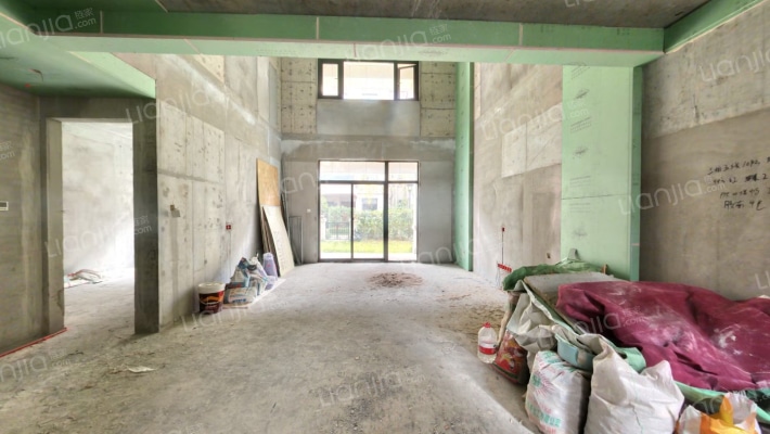 御河上院二手房实景图