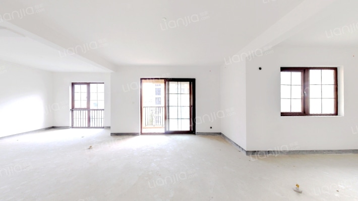 龙湖滟澜海岸南区二手房实景图