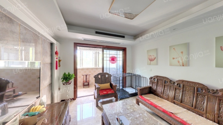 三里墩花苑三期二手房实景图