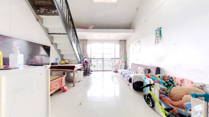 龙锦花苑二手房实景图