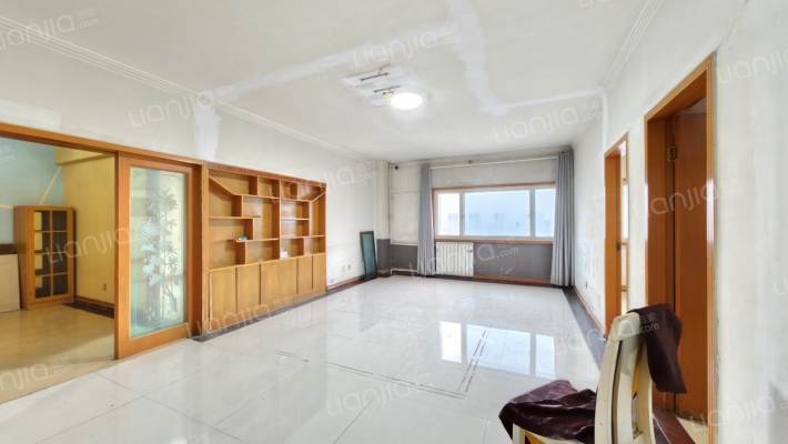 雅荷电信花园二手房实景图