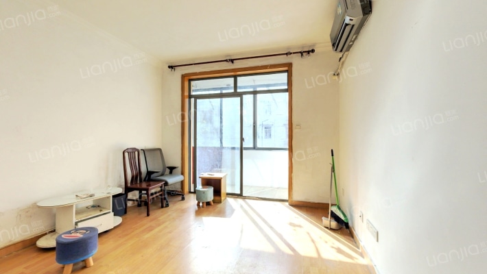 中山西路644号二手房实景图