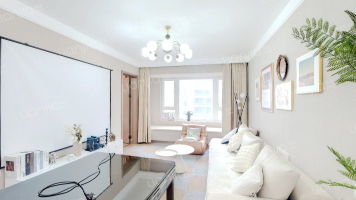 龙湖金湾天钜一期二手房实景图