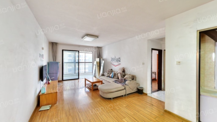 保利麓谷林语F区二手房实景图