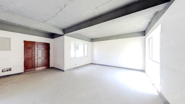 水秀庭院二手房实景图