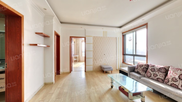绣景雅苑二手房实景图