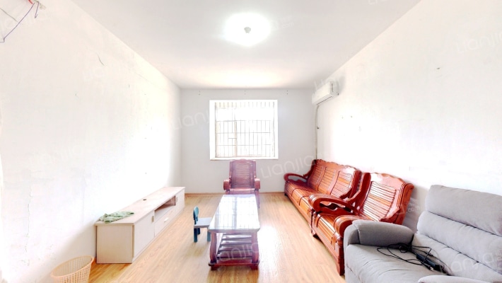 东山佳园二手房实景图