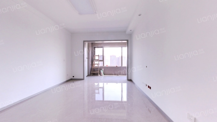 龙湖天越二手房实景图