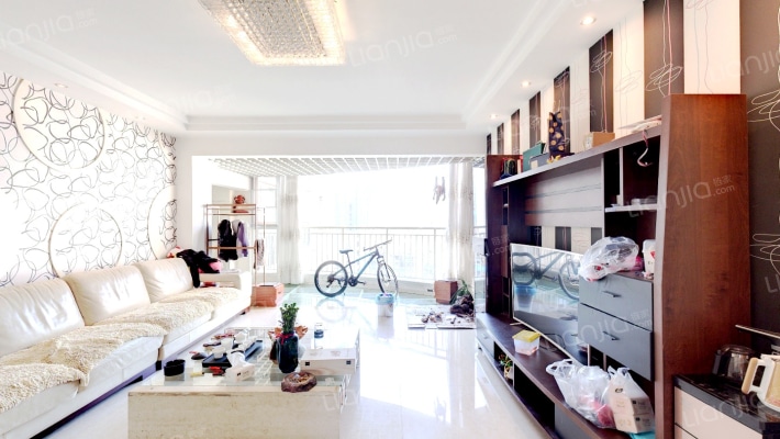 东方上城二手房实景图