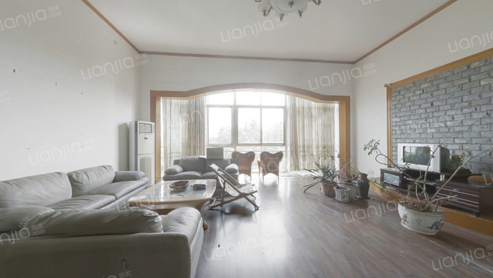 现代银河园二手房实景图