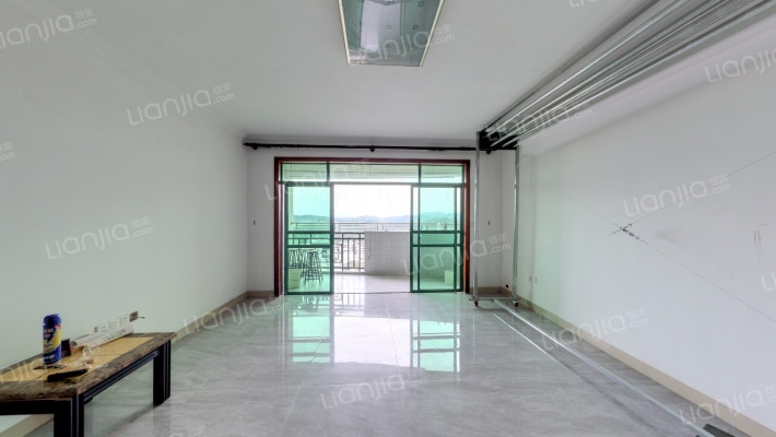 润宇广场二手房实景图