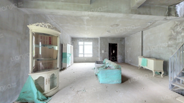 绿地城DK3二手房实景图