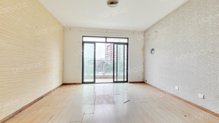 国信阅景龙华二手房实景图