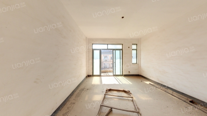 家景莱卡小镇二手房实景图