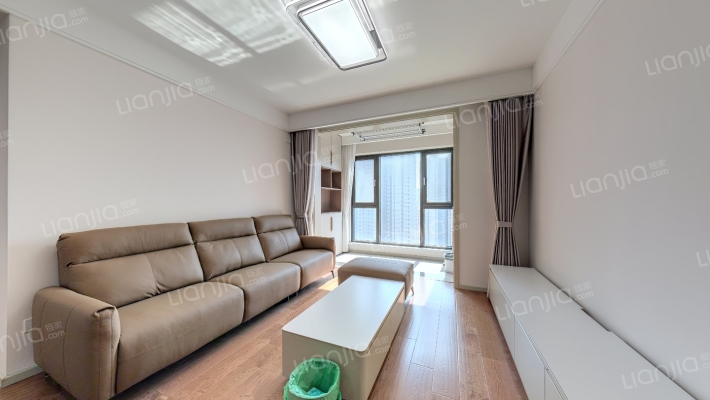 青特星城二手房实景图