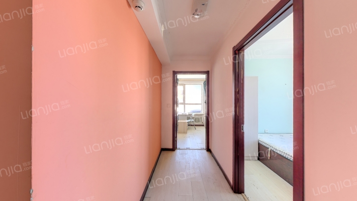 美博公寓二手房实景图