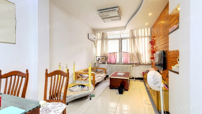 解放大道86号 二手房实景图