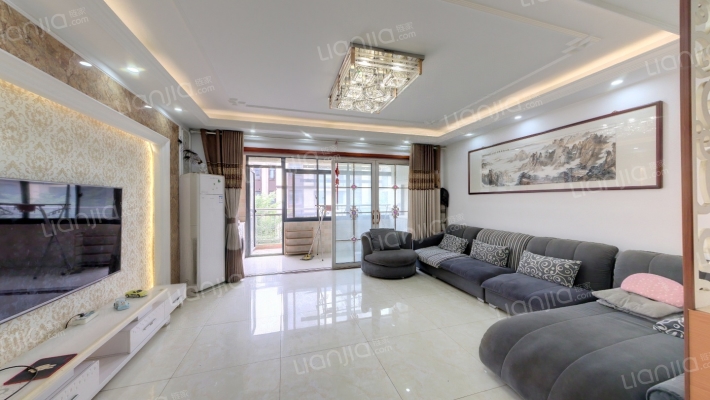 芙蓉山庄C区二手房实景图