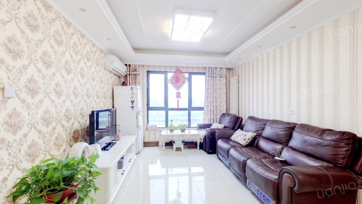 富力津门湖景尚嘉郡二手房实景图