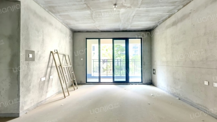 建业警园二手房实景图