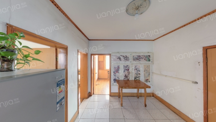 邮电宿舍二手房实景图