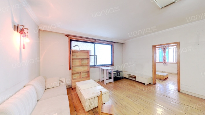 省财政厅宿舍二手房实景图