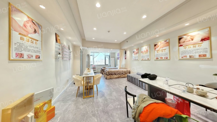 高新万达广场二手房实景图