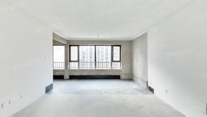 春光里二手房实景图