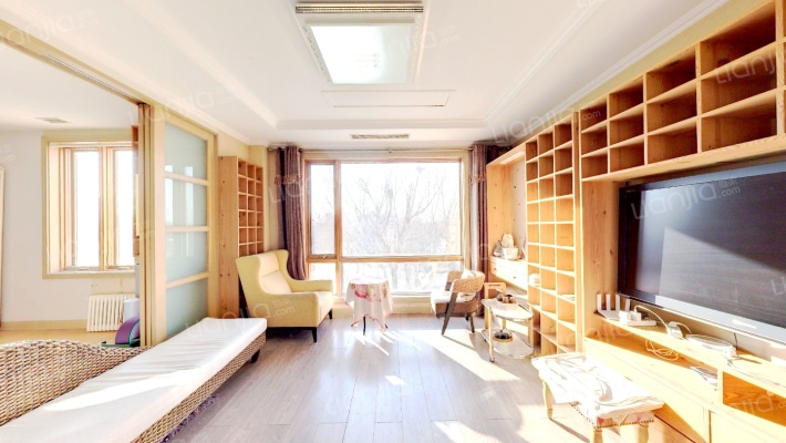 达观别墅二手房实景图