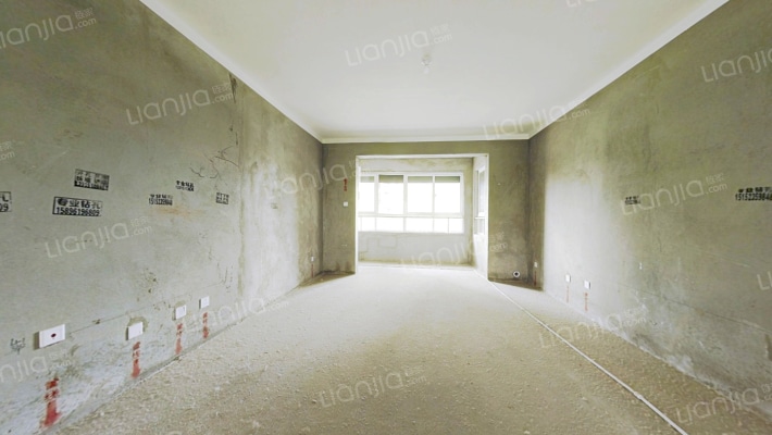 亿力未来城五期二手房实景图