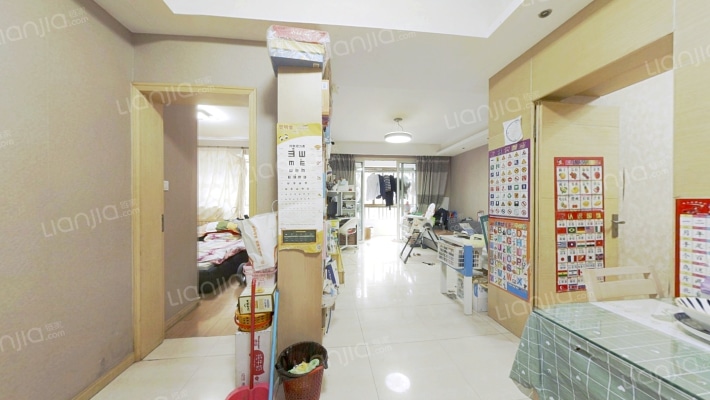 金色湖滨二手房实景图