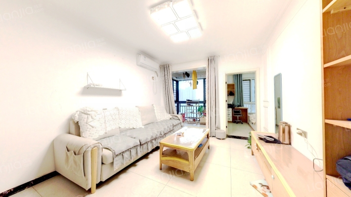 和昌澜景二手房实景图