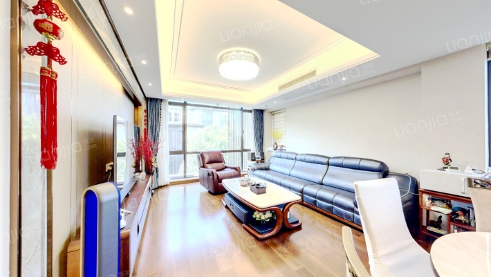 绿地朱家角1号二期二手房实景图