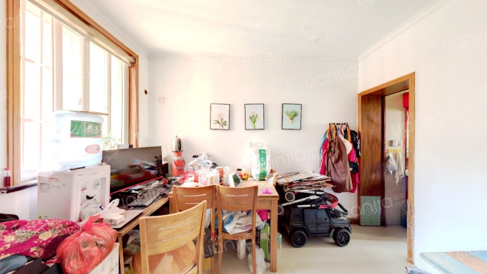 泾园二村北区二手房实景图