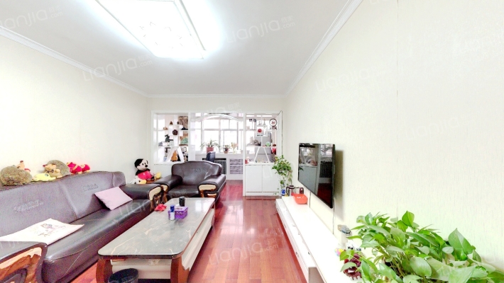 兰州市西园农工商公司第三停车场家属楼二手房实景图