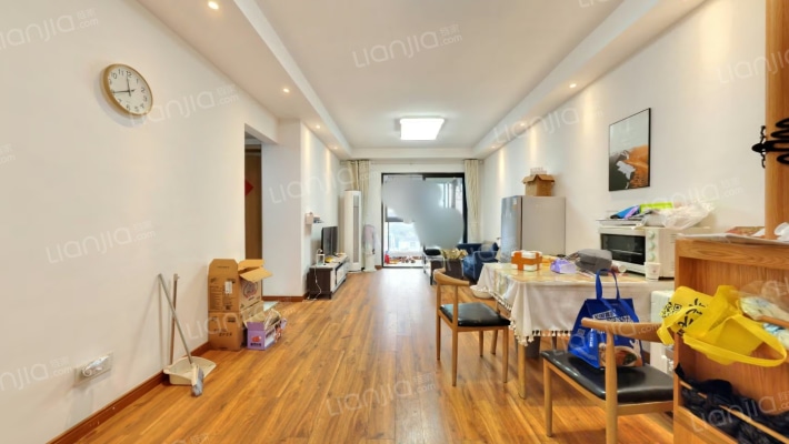 朝阳河花苑一二期二手房实景图