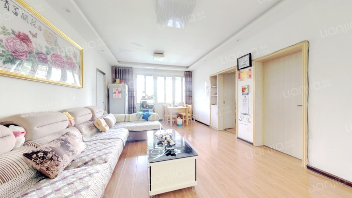 襄阳市粮校家属院二手房实景图