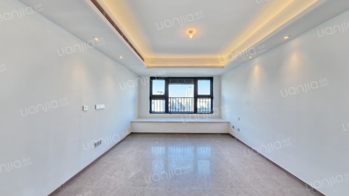 中南春风南岸二手房实景图