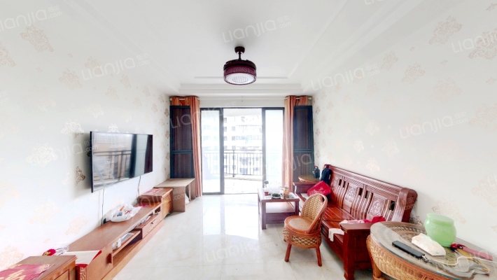 绿地海长流三期二手房实景图