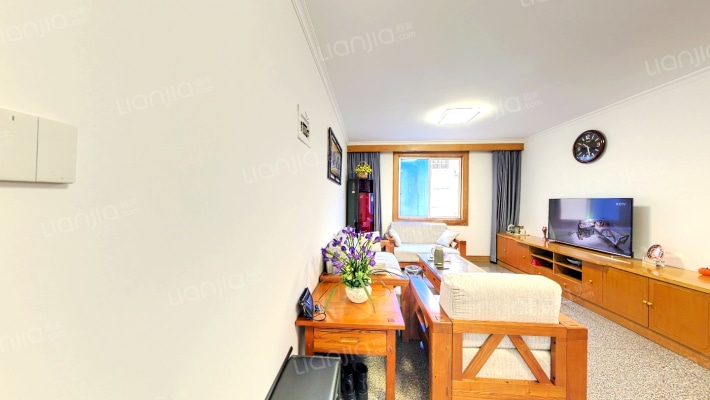 东风新村二手房实景图