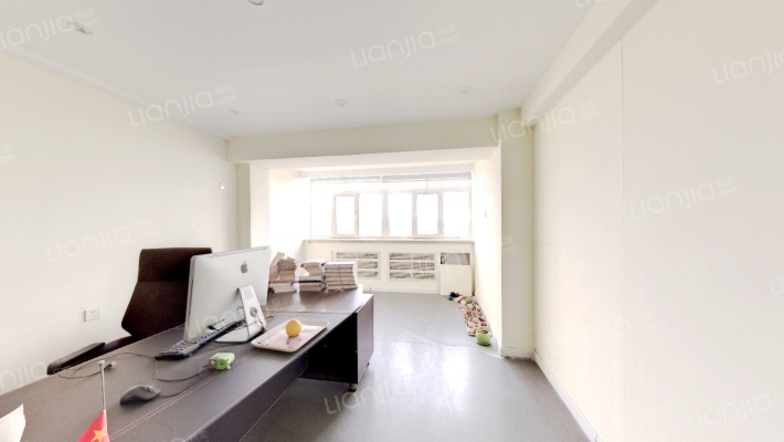 亚泰广场二手房实景图