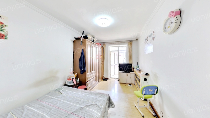 警校小区二手房实景图