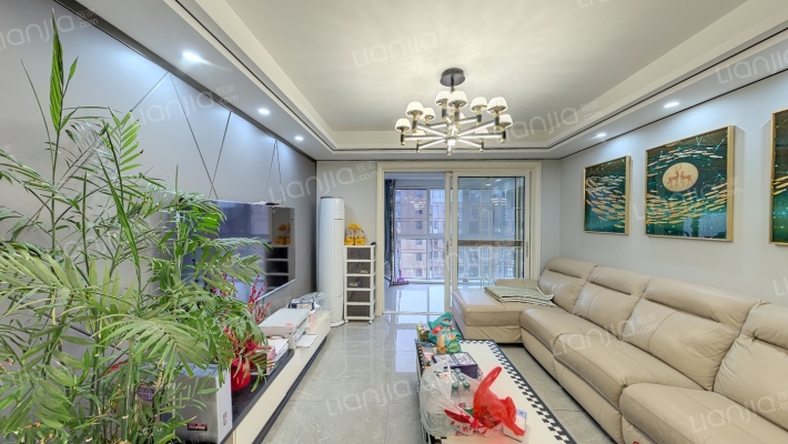 融创·玉兰公馆二手房实景图