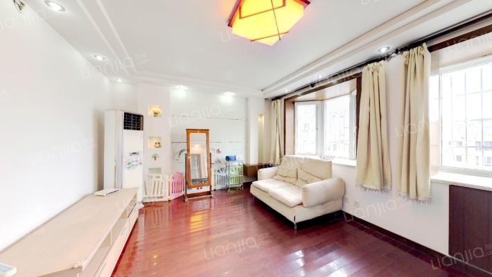 玉兰四村二手房实景图