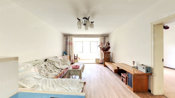 集成花园二手房实景图