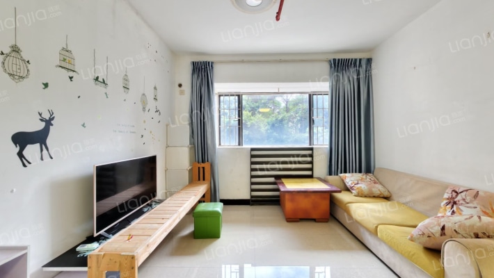 保利香槟花园公寓二手房实景图