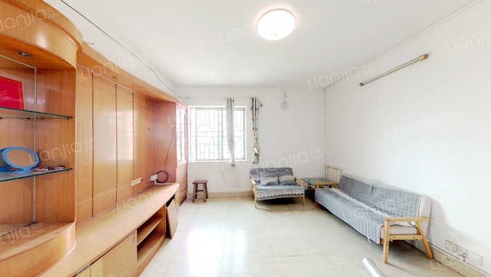 花园中心二手房实景图