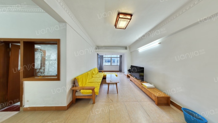 电子工业总公司住宅区二手房实景图